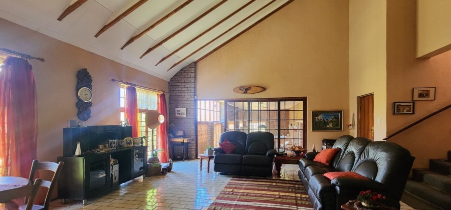 4 Bedroom Property for Sale in Hartbeesfontein North West